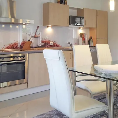 Holiday home Luxurious Semi-detached House, Grzybowo *