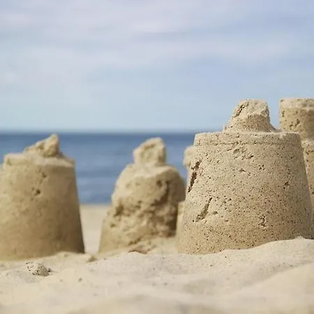 Dom wakacyjny Large, Comfortable Villa, Private Garden