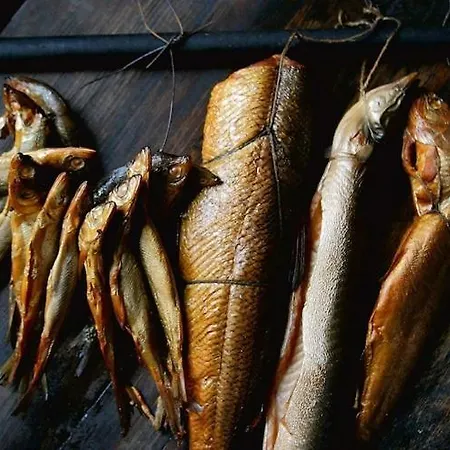 Dom wakacyjny Large, Comfortable Villa, Private Garden *